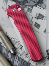 Load image into Gallery viewer, Pro-Tech Malibu Textured Red Reverse Tanto Magnacut (5405 LTD-Red)