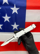 Load image into Gallery viewer, Microtech Ultratech Stormtrooper Part Serrated 121-2STD