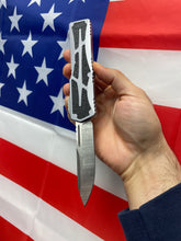 Load image into Gallery viewer, Heretic Colossus S/E Gray Stonewash Magnacut
