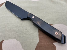 Load image into Gallery viewer, Toor Knives Signature Series Field 2.0 w/Buffalo Horn (Featuring Natural Amber Streaks)