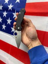 Load image into Gallery viewer, Spyderco Para 3 Black