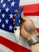 Load image into Gallery viewer, Spyderco C122PBL Tenacious Lightweight - 3.39" Satin Finish Plain Edge CPM-S35VN Blade - Blue FRN Handle