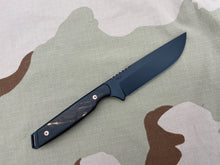 Load image into Gallery viewer, Toor Knives Signature Series Field 2.0 w/Buffalo Horn (Featuring Natural Amber Streaks)