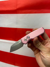 Load image into Gallery viewer, Pro-Tech Runt 5 Satin Pink Handle Stonewash (R5201-Pink)
