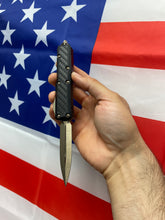 Load image into Gallery viewer, Microtech Daytona D/E Bronze CF Inlay 126-13 CFIS

