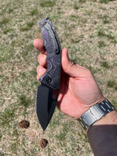 Load image into Gallery viewer, Heretic Medusa Auto Purple Camocarbon Tanto DLC
